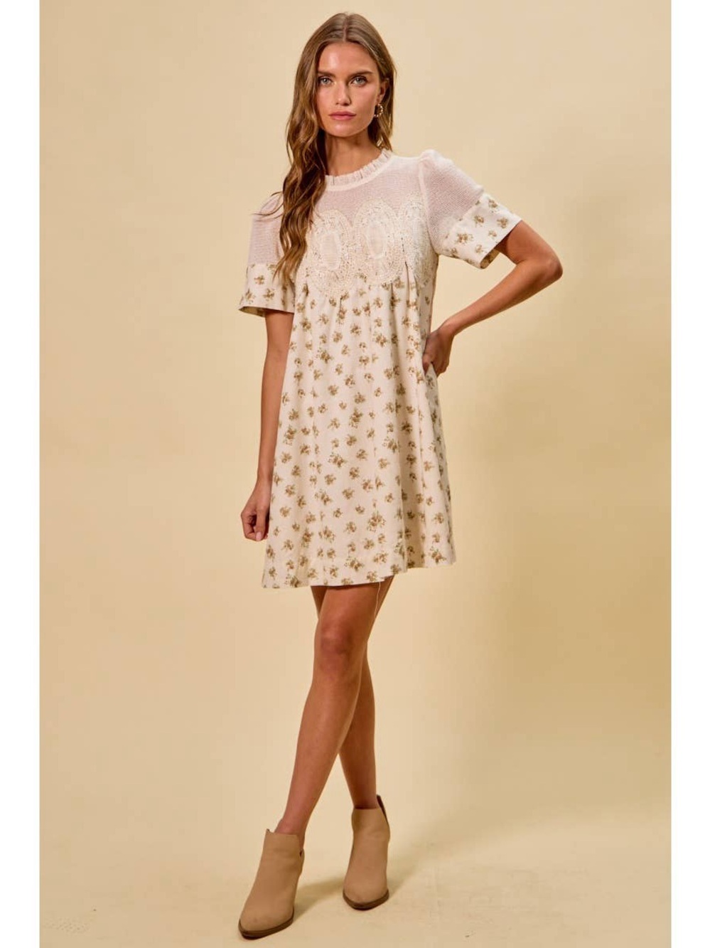 SO ME FLORAL PRINT LACE TRIM SHORT SLEEVES MINI DRESS